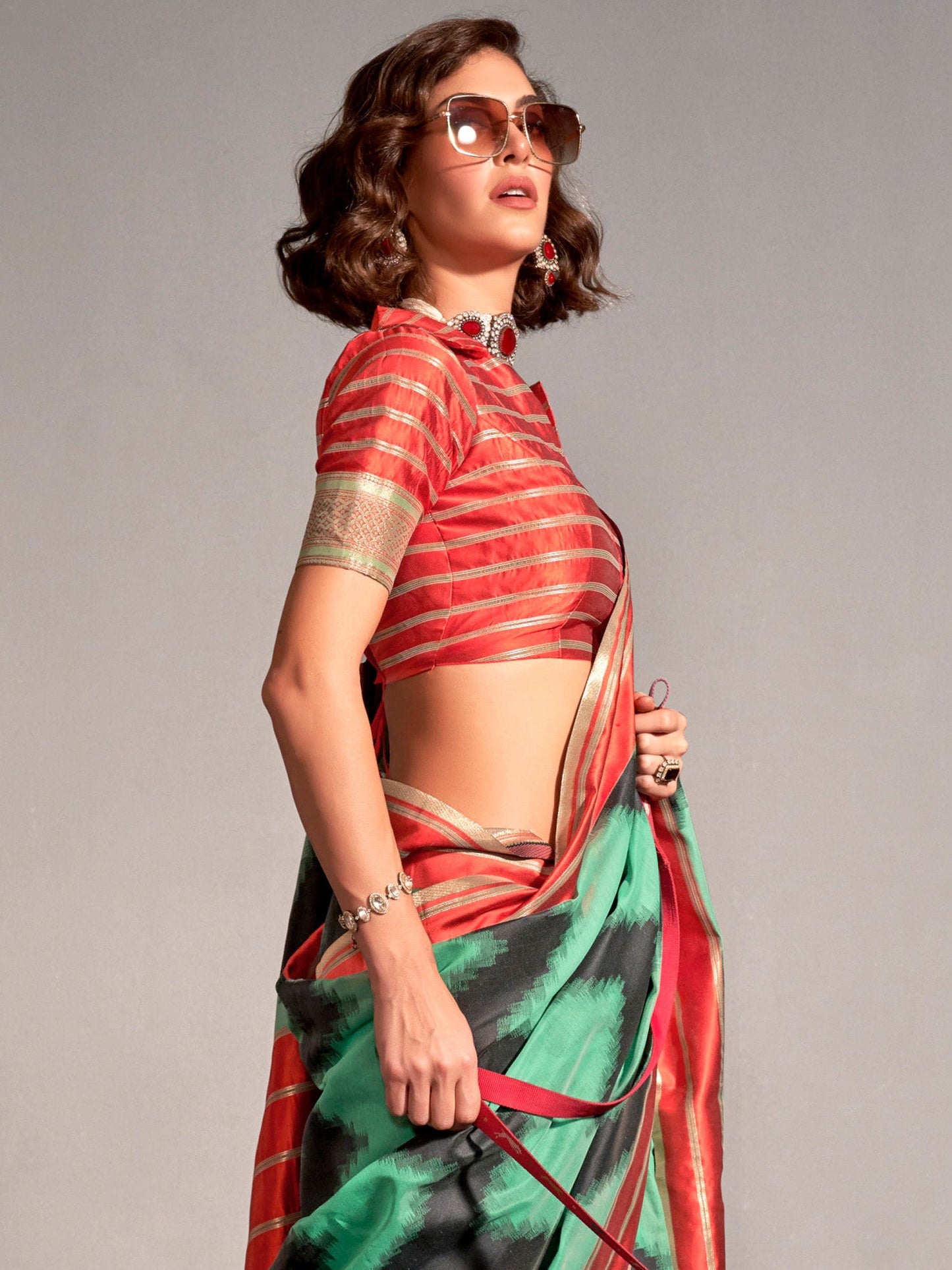 Women's Silk Blend Sea Green Woven Design Designer Saree With Blouse Piece