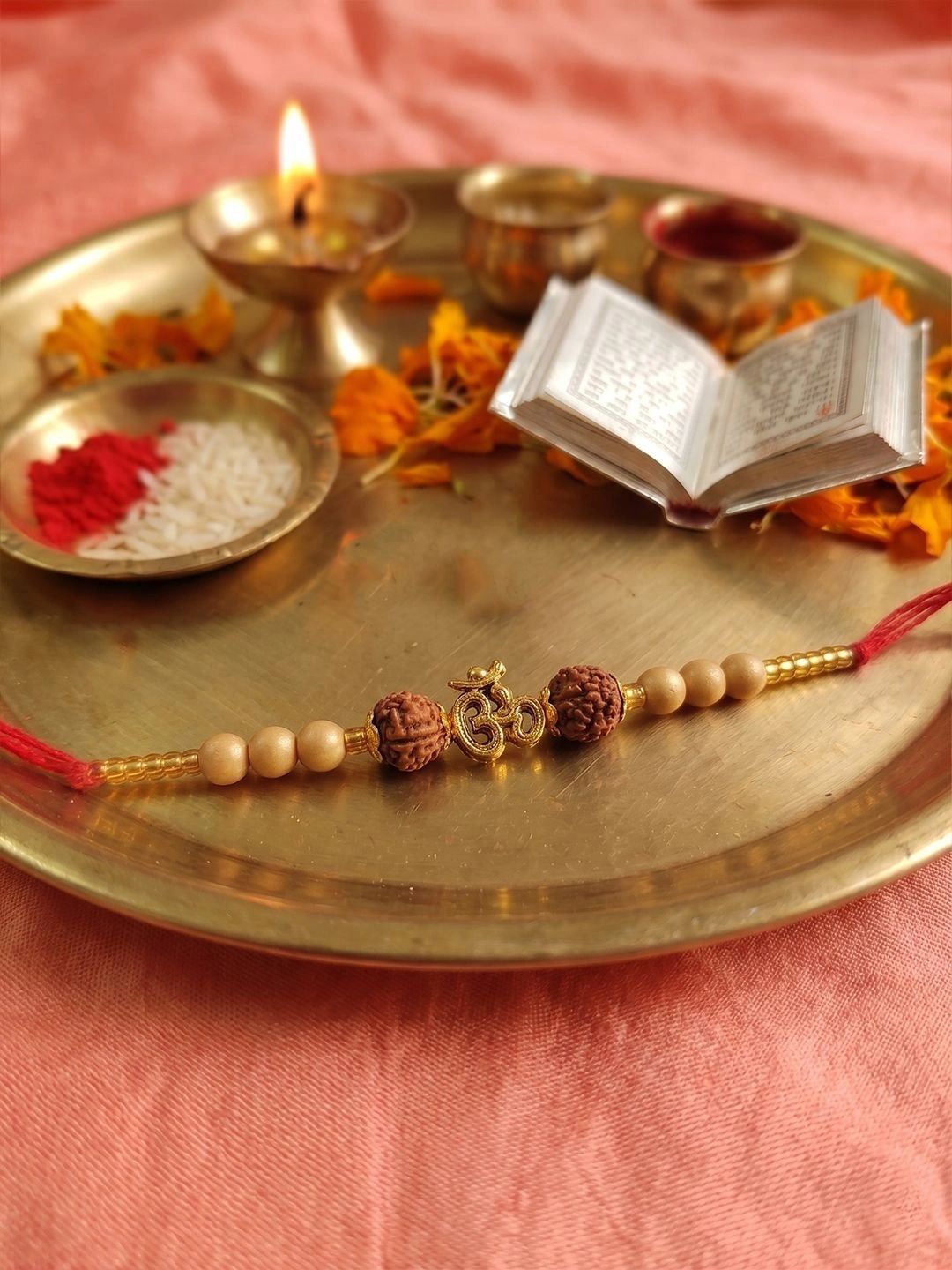 Dhiyona Rakhi