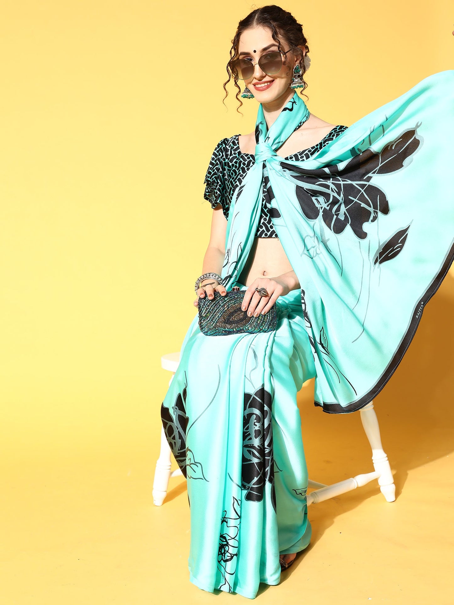 Women's Crepe Sea Green Printed Celebrity Saree With Blouse Piece