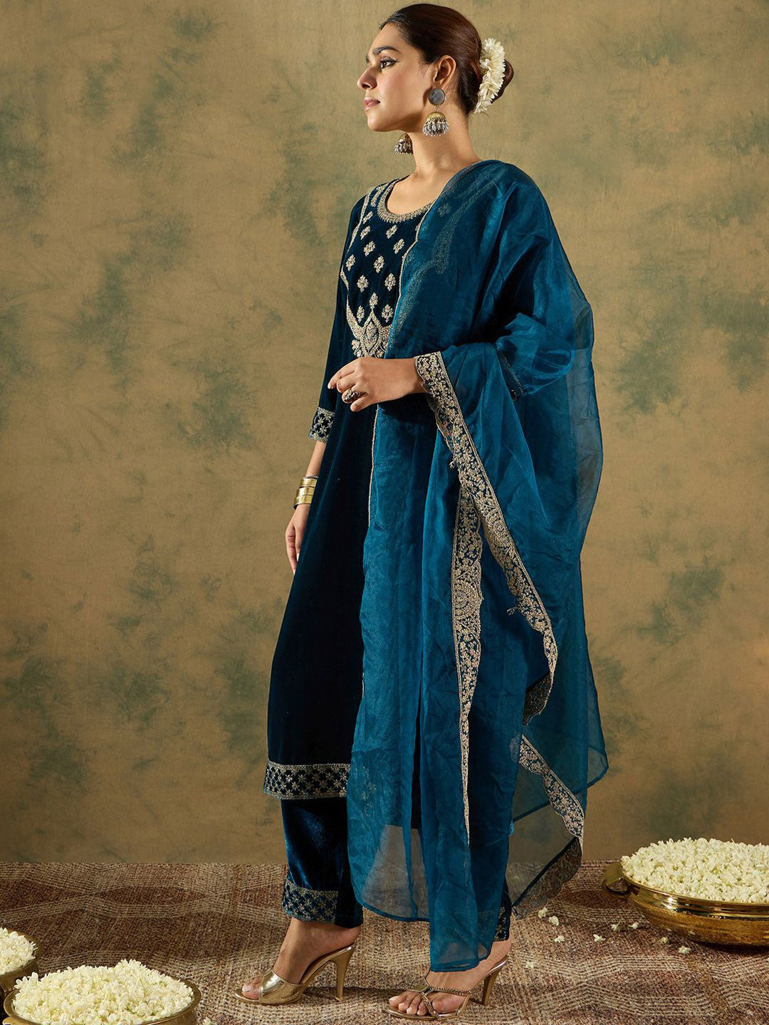 Floral Zari Embroidered Velvet Straight Kurta with Trouser & Dupatta