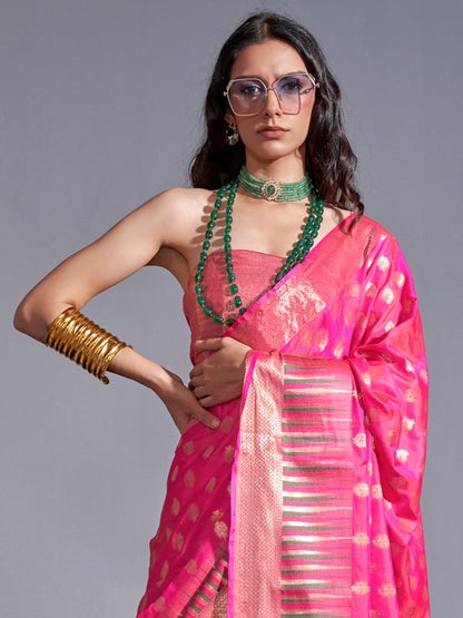 Women's Silk Blend Pink Woven Design Handloom Saree With Blouse Piece