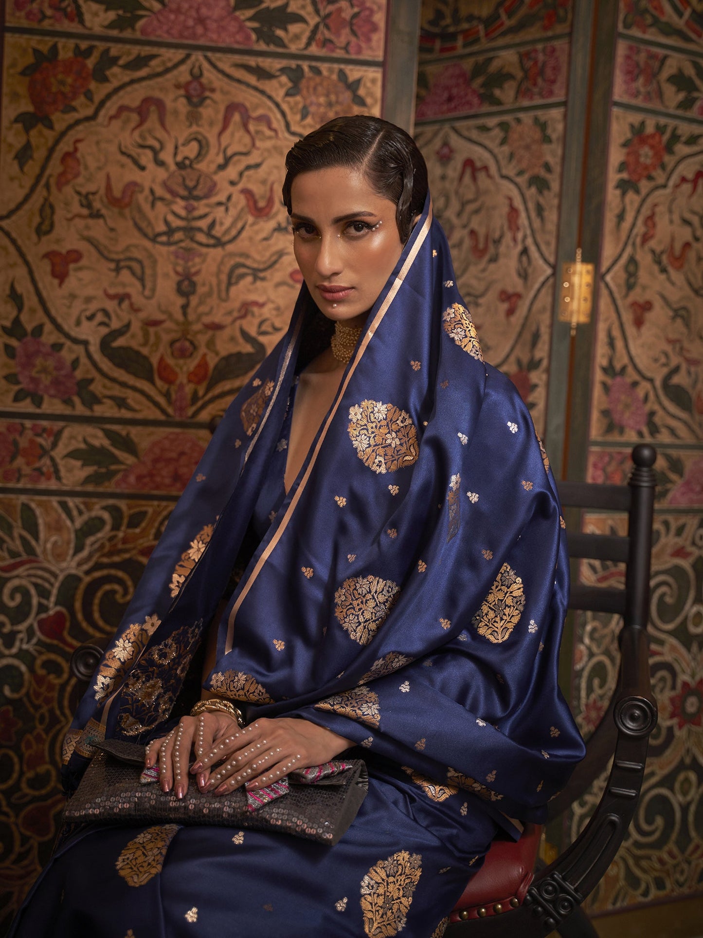 Women's Silk Blend Navy Blue Woven Design Designer Saree With Blouse Piece