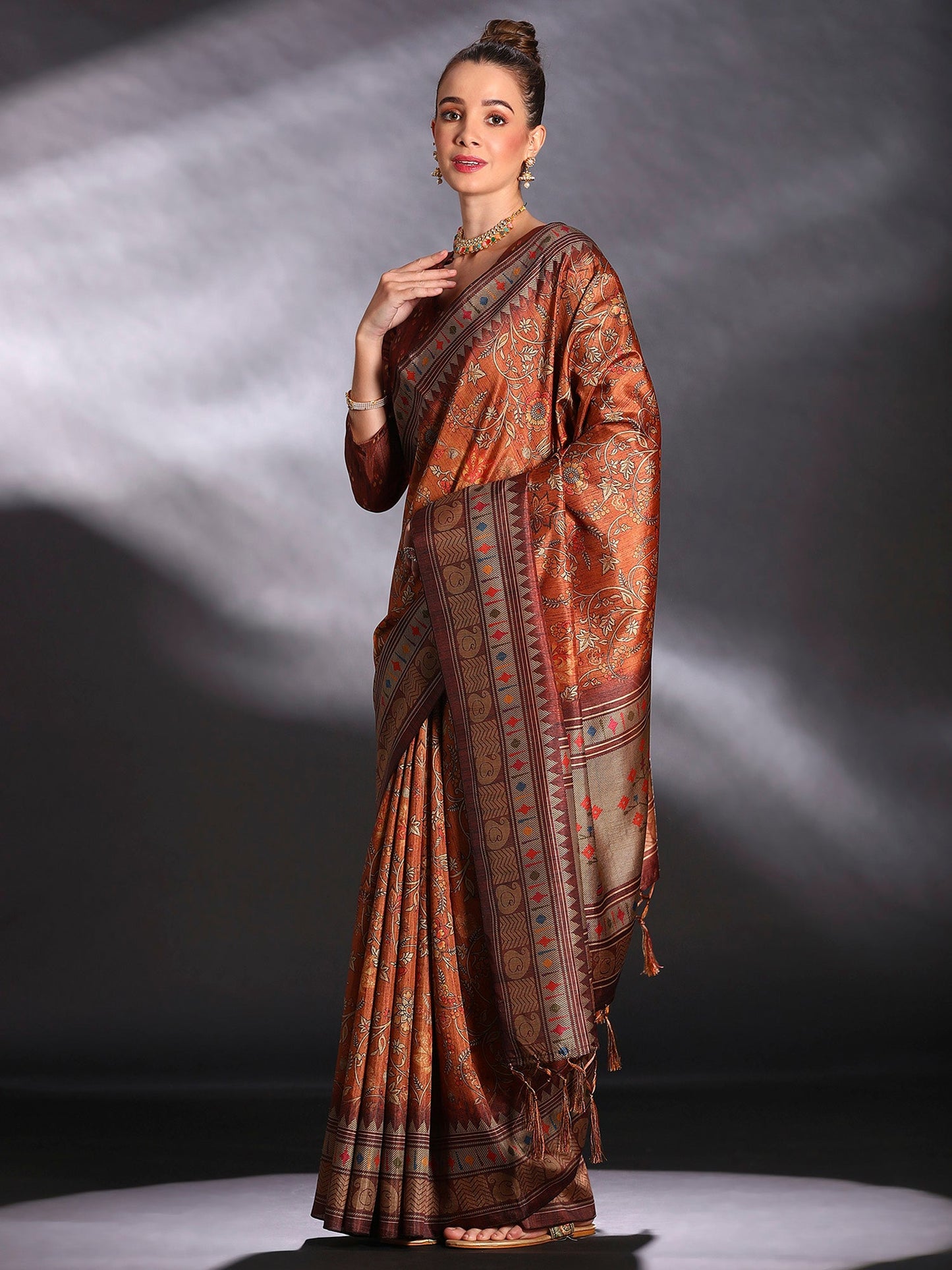 Women's Cotton Blend Rust Printed Designer Saree With Blouse Piece