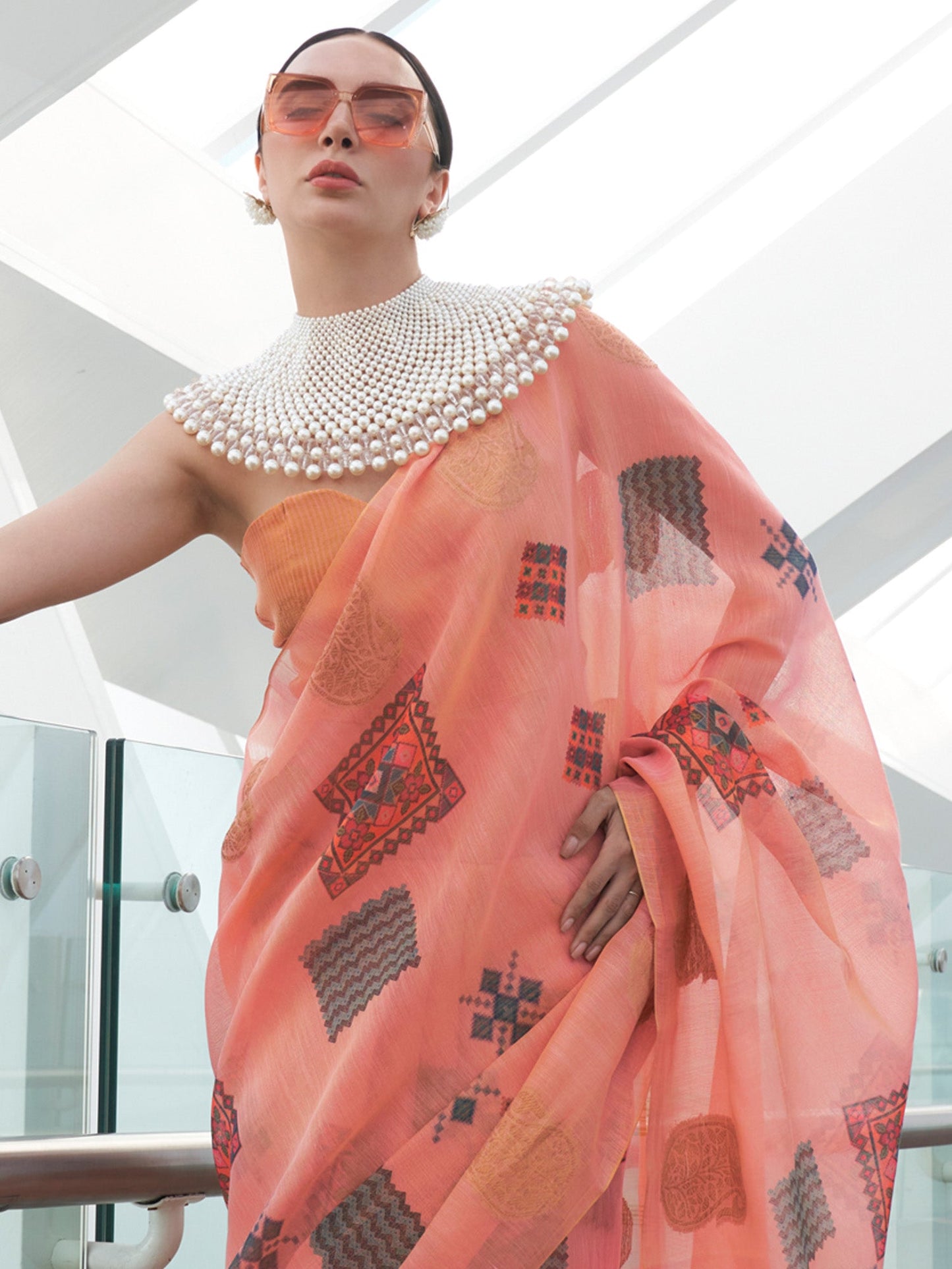 Women's Tissue Pink Woven Design Designer Saree With Blouse Piece