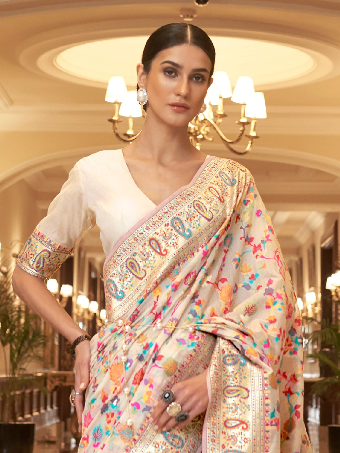 Women's Silk Blend Cream Woven Design Celebrity Saree With Blouse Piece