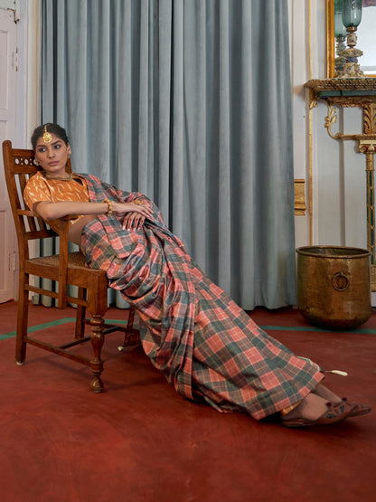 Women's Dola Silk Peach Printed Designer Saree With Blouse Piece