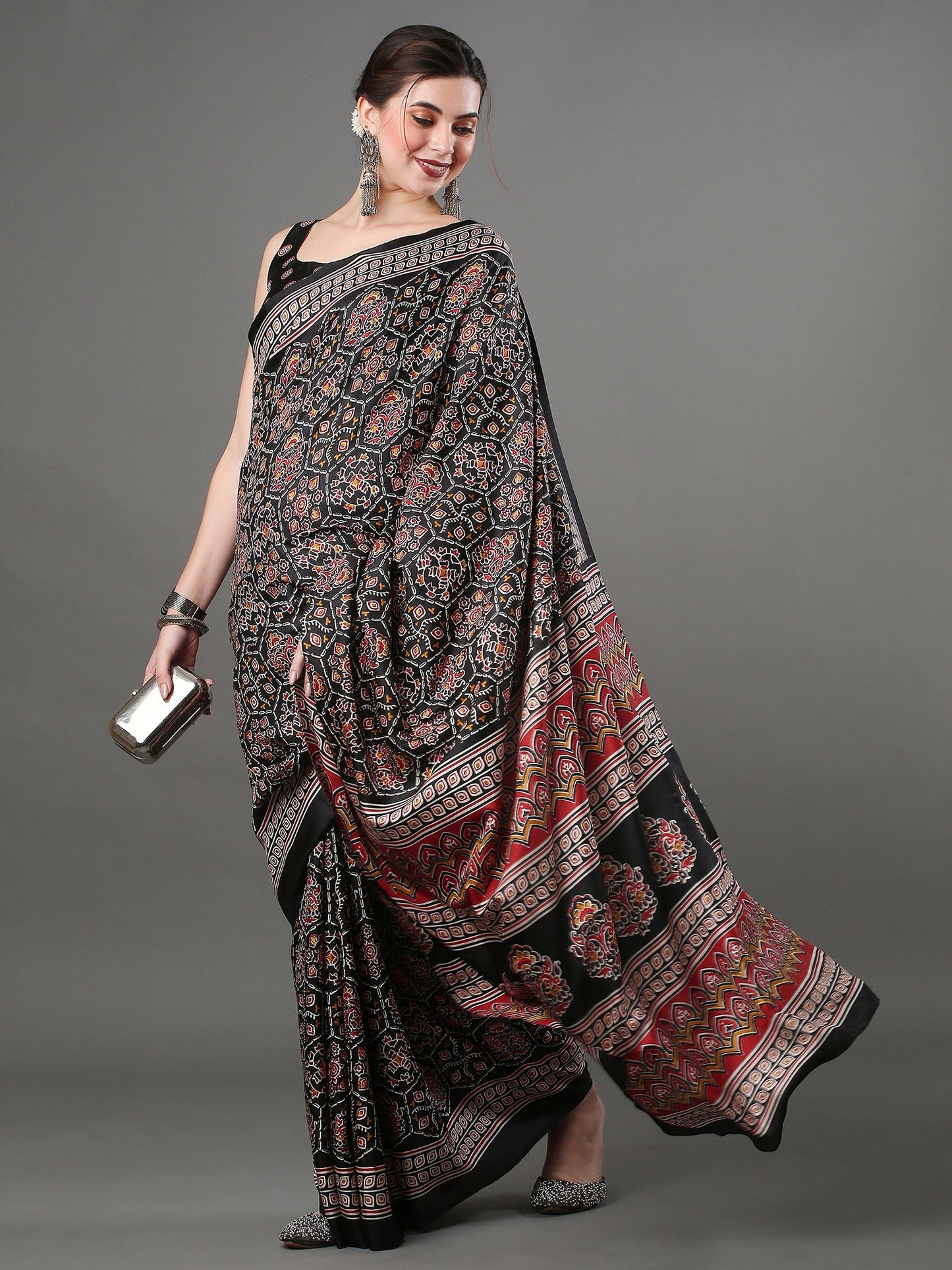 Women's Dola Silk Black Digital Print Designer Saree With Blouse Piece