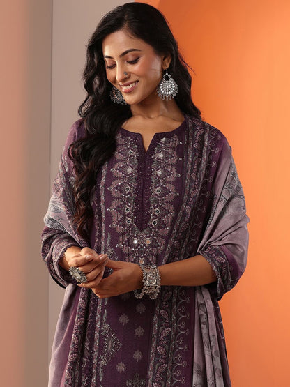 Women Floral Printed Regular Sequinned Kurta with Trousers & With Dupatta