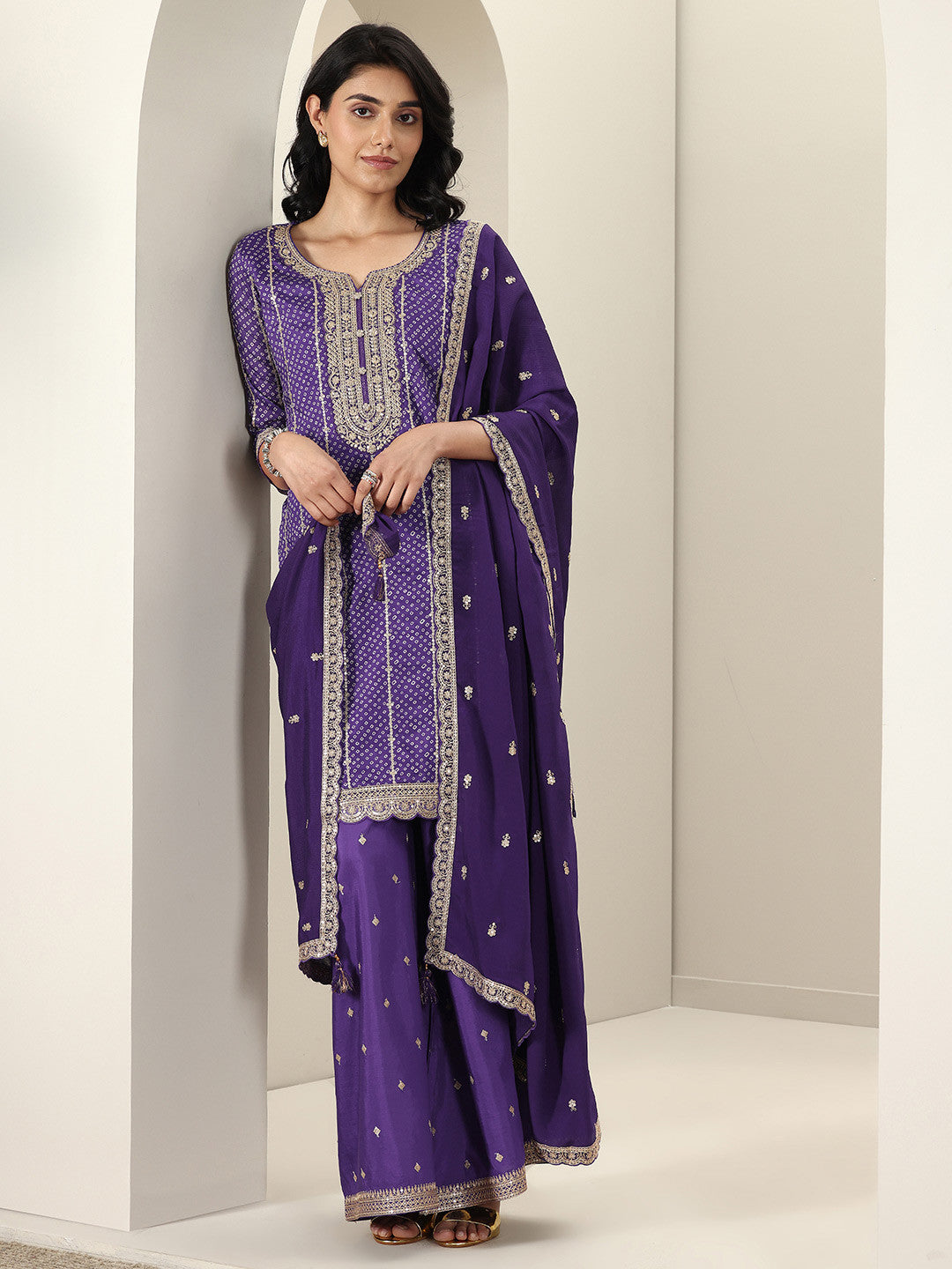 Women Bandhani Printed Regular Kurta with Palazzos & With Dupatta