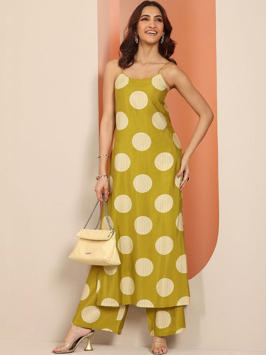 Women Printed Regular Kurta with Palazzos