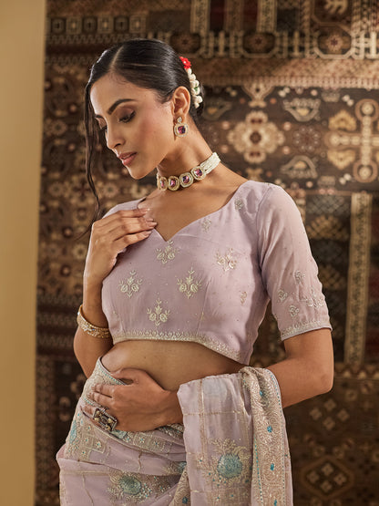 Dhiyona KS Women's Embellished Embroidered Saree