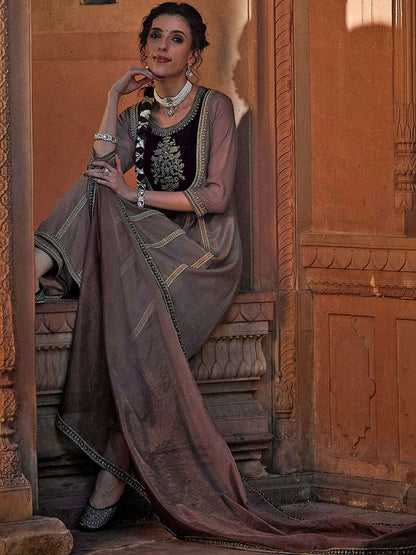 Dhiyona CH Women Ethnic Motifs Embroidered Regular Thread Work Kurta with Trousers & With Dupatta