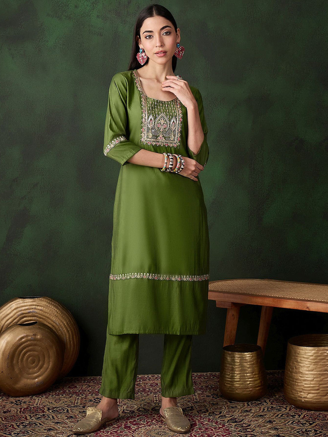 Floral Yoke Design Round Neck Sequinned Pure Silk Straight Kurta With Trousers