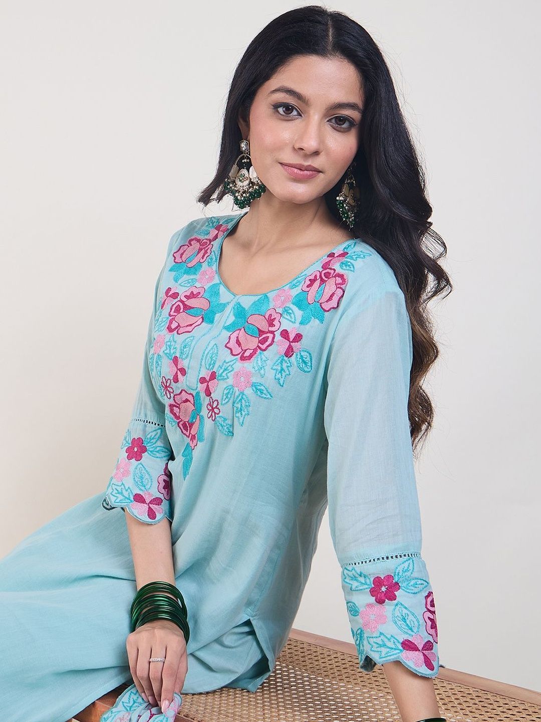 Floral Embroidered Thread Work Pure Cotton Kurta With Trousers & Dupatta
