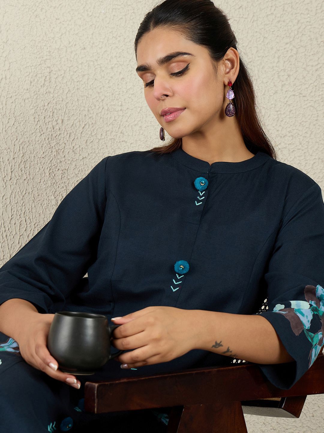 Dhiyona IE Women Floral Printed Mandarin Collar Pure Cotton Kurta with Trousers