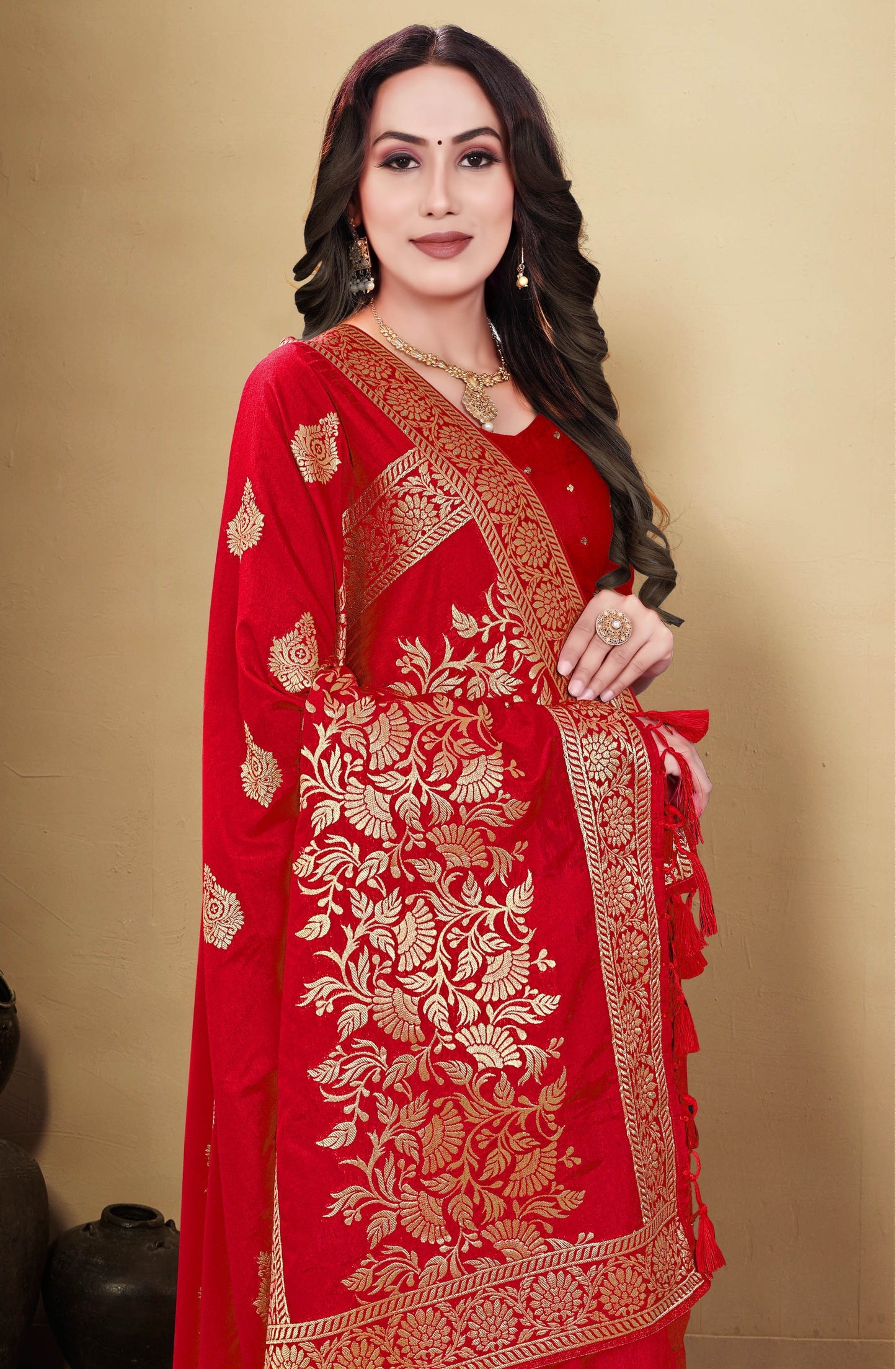 Dhiyona GR Women's Kocham Silk Red Silk Woven Saree