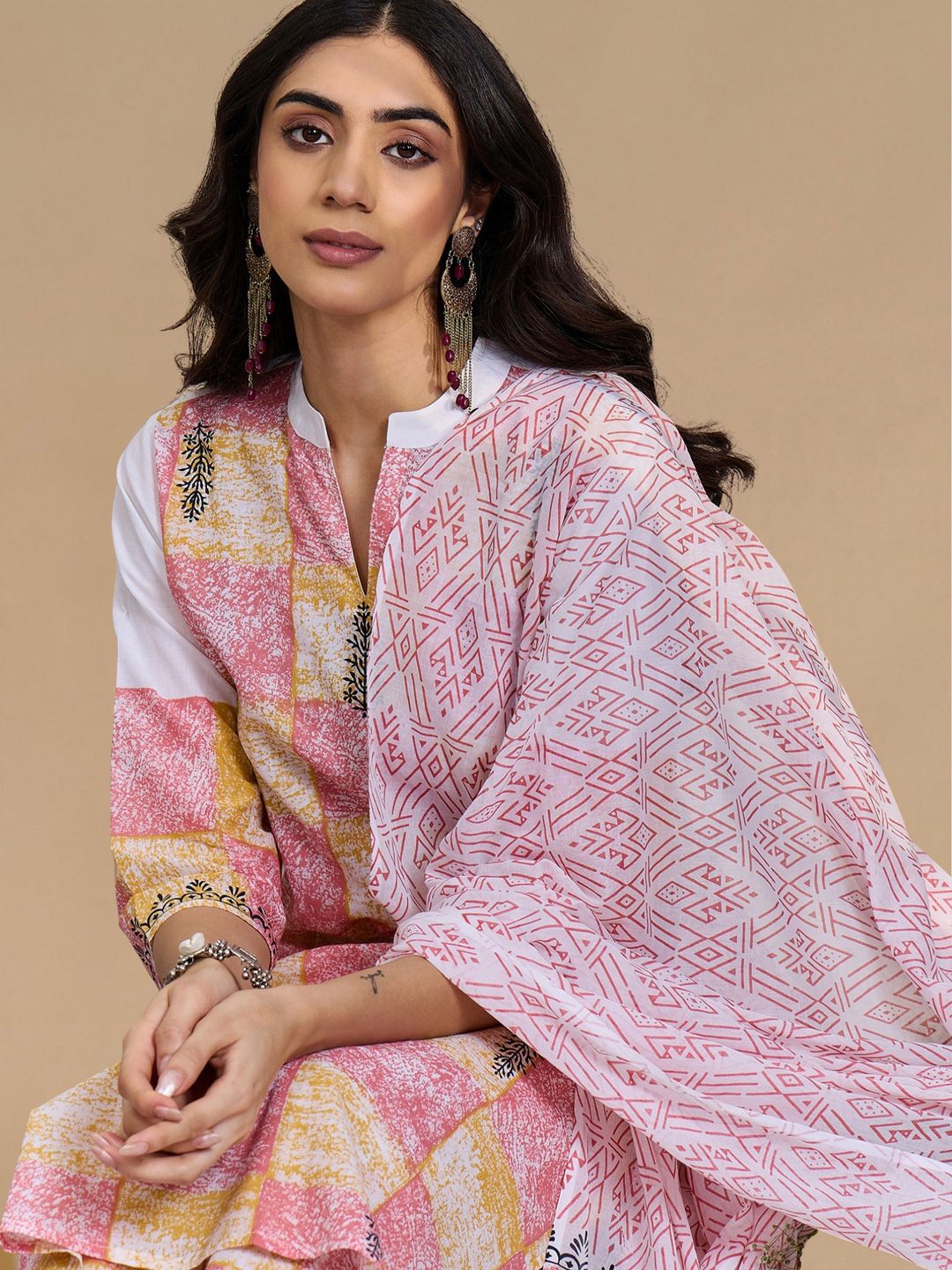 Dhiyona IE Women Printed Regular Pure Cotton Kurta with Trousers & With Dupatta