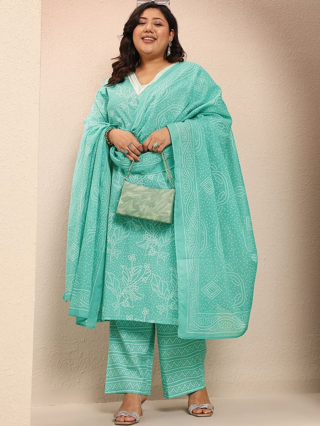 Dhiyona Women's Plus Size Ethnic Motifs Printed Kurta with Trousers & With Dupatta