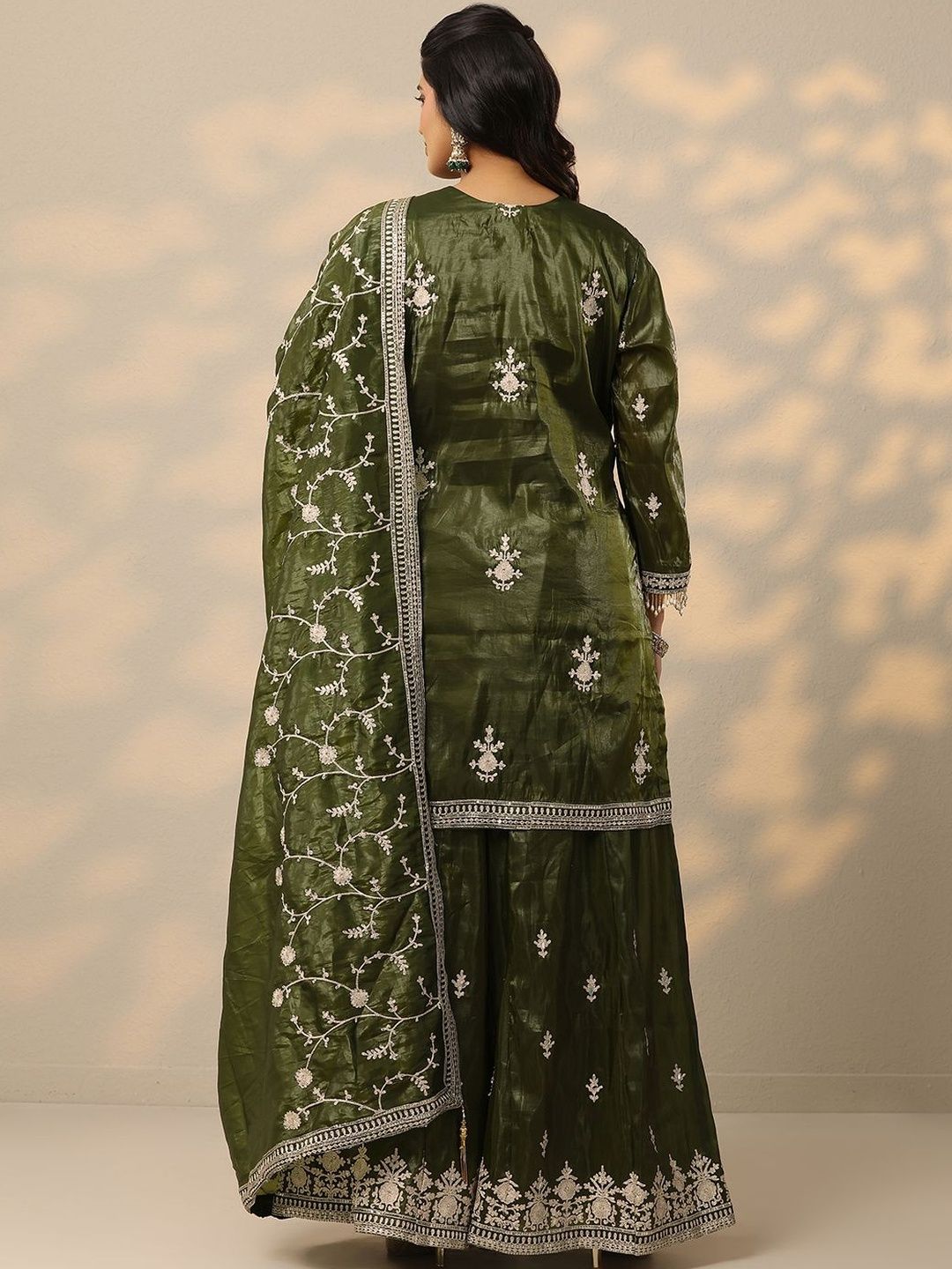 Dhiyona LL Women Ethnic Motifs Embroidered Regular Thread Work Kurta with Sharara & Dupatta