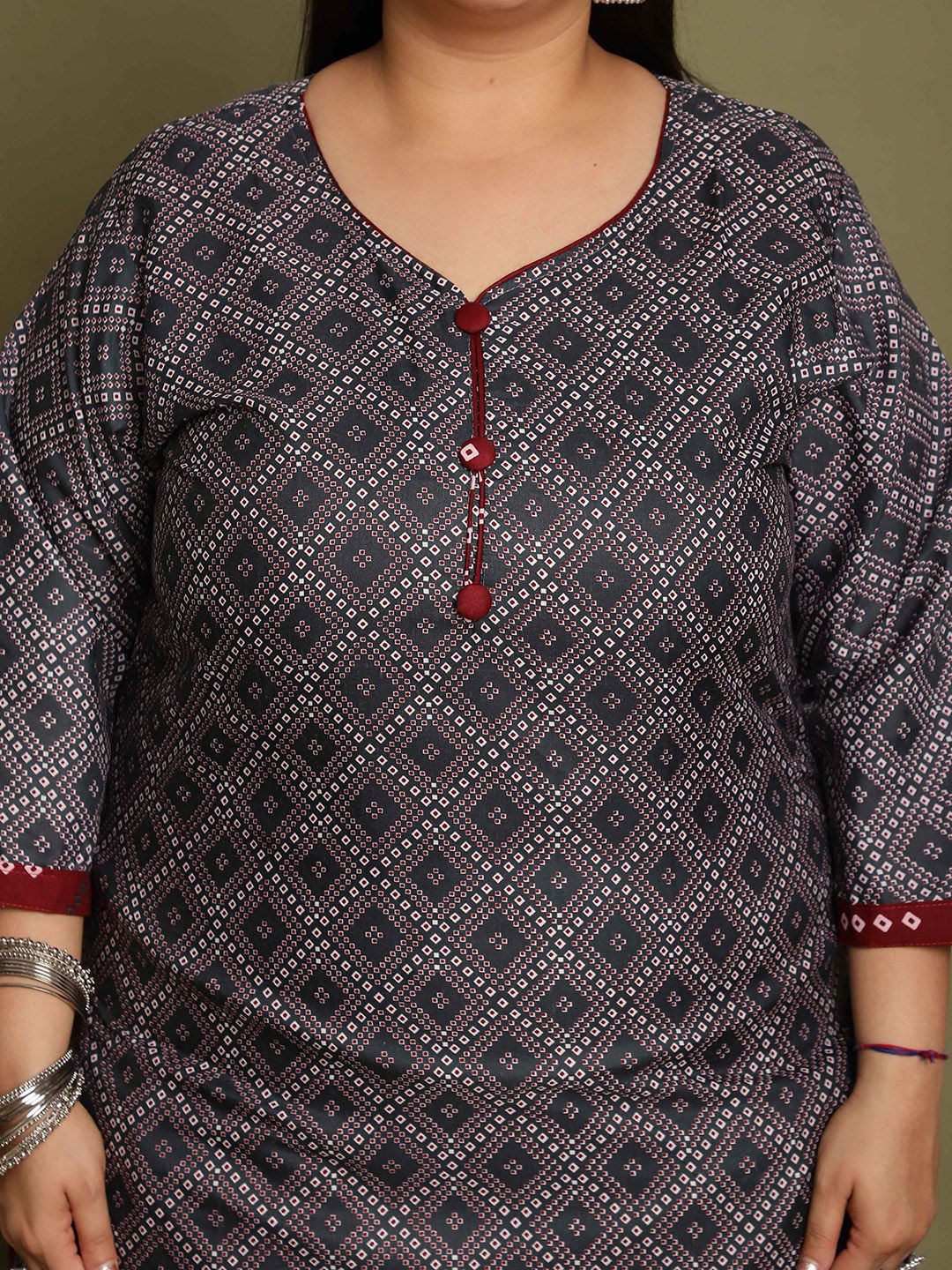 Dhiyona KL Women Plus Size Geometric Printed Kurta with Salwar & Dupatta