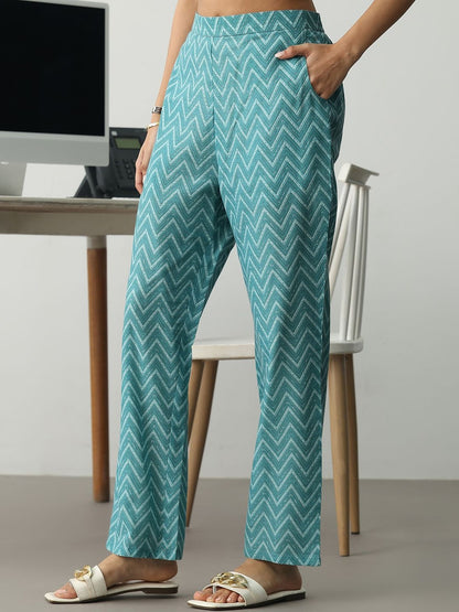 Women Printed Regular Cotton Blend Kurta with Trousers & With Dupatta