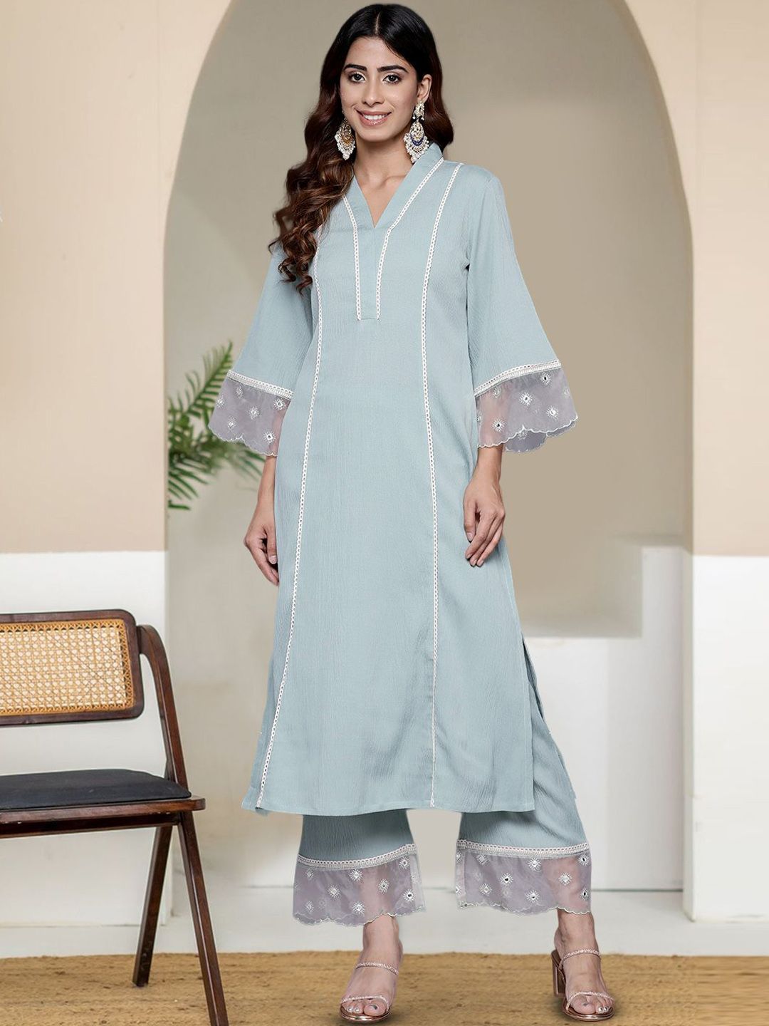 Turquoise Blue Women Solid Kurta with Trousers