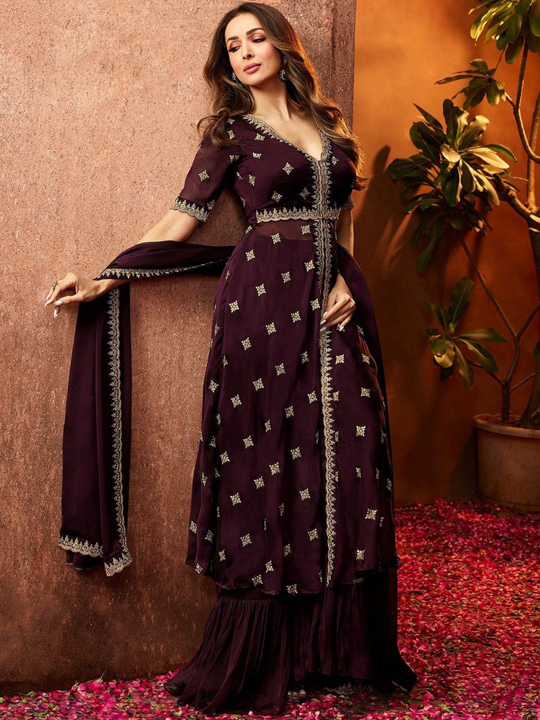 Dhiyona IN Women Ethnic Motifs Embroidered Sequinned Kurta With Palazzos & Dupatta Kurta Sets