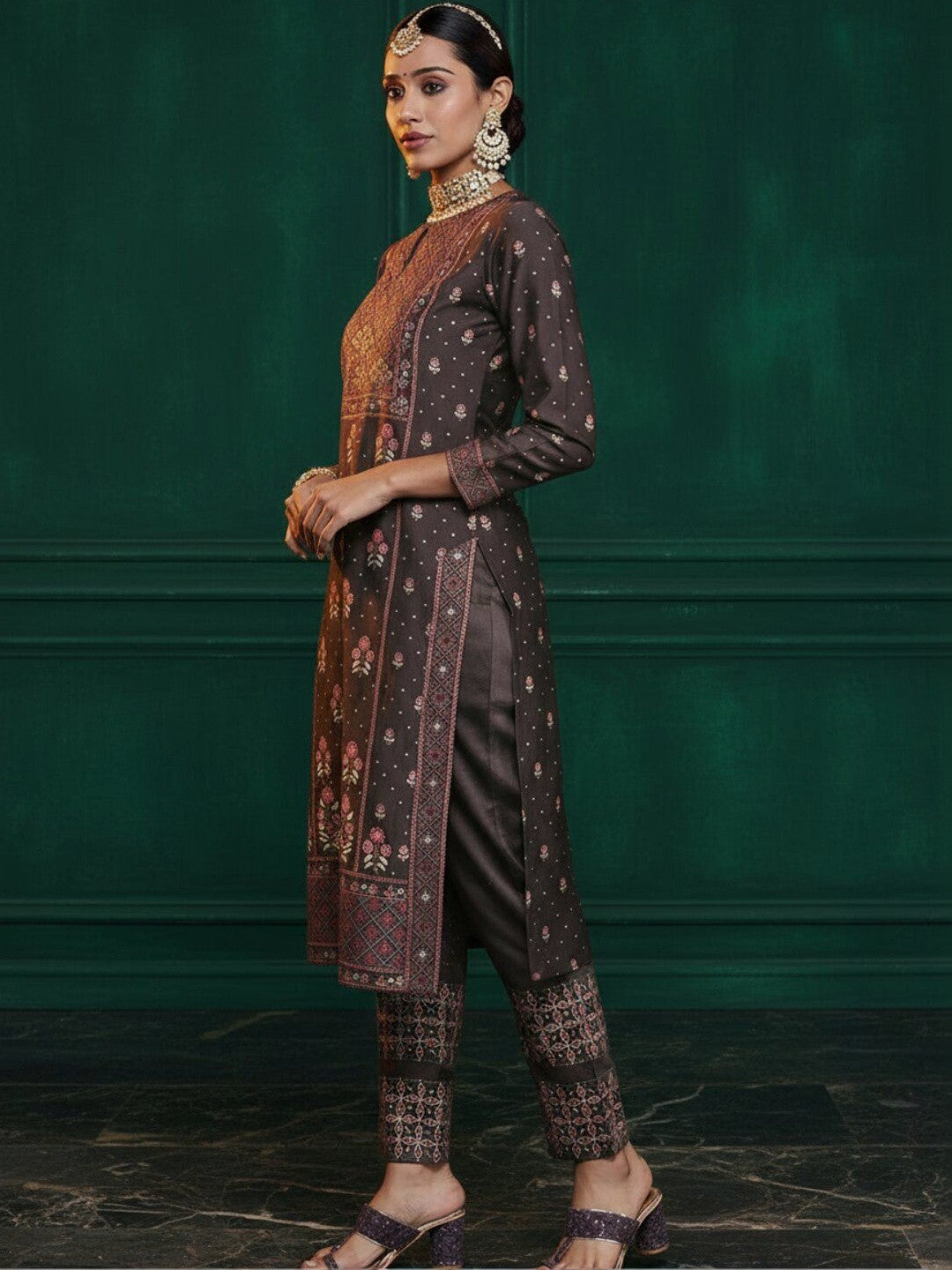 Women Ethnic Motifs Printed Regular Kurta with Trousers & With Dupatta