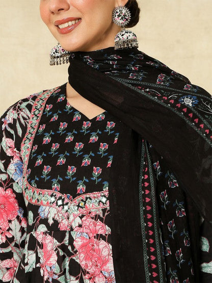 Women's Floral Printed V-Neck Anarkali Pure Cotton Kurta With Palazzos And Dupatta