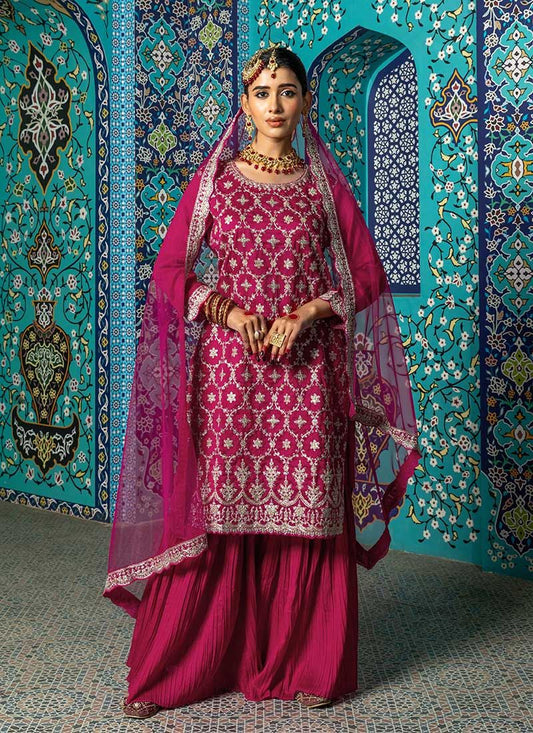Dhiyona KL Women Floral Embroidered Regular Thread Work Kurta with Sharara & With Dupatta