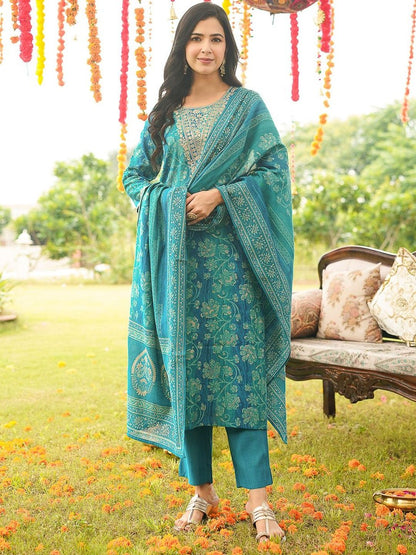 Dhiyona KL Ethnic Motifs Printed Thread Work Straight Kurta With Trousers & Dupatta