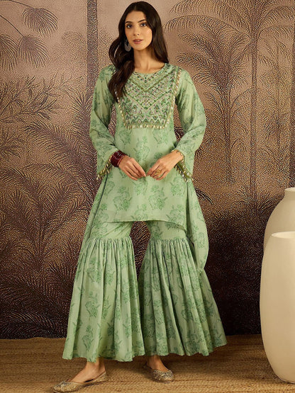Women Floral Embroidered Regular Beads and Stones Kurta with Sharara Kurta Sets