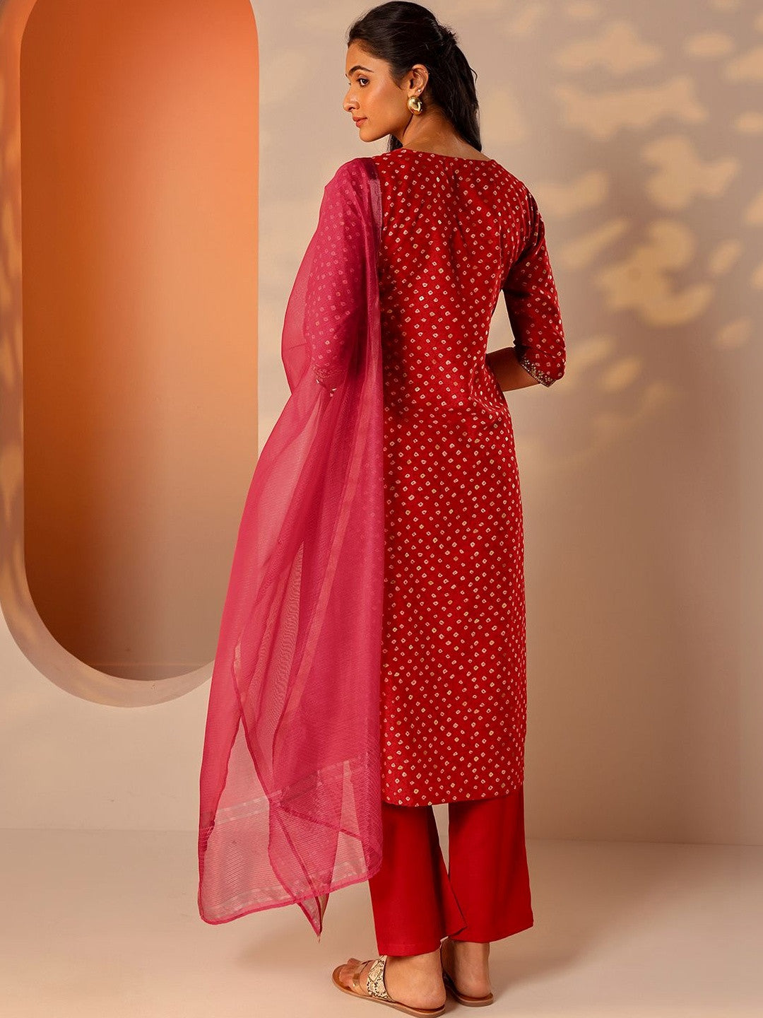Women Ethnic Motifs Printed Regular Kurta with Trousers & With Dupatta