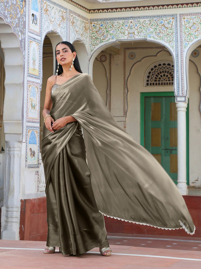 Dhiyona ST Liquid Gold saree with Lace