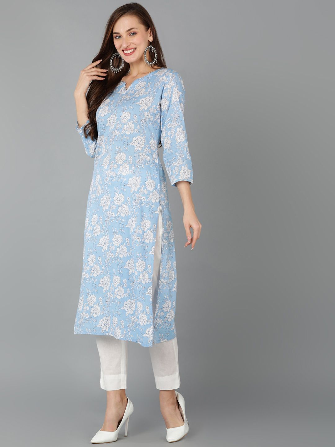 Dhiyona KL Women Floral Printed Kurta with Trousers & Dupatta