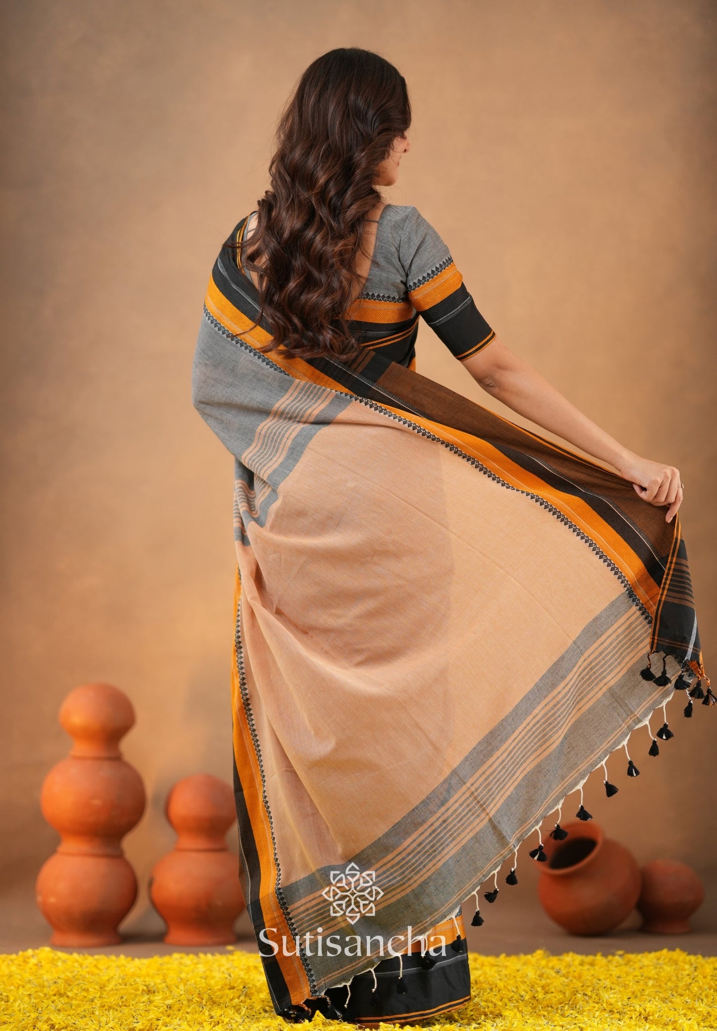 Dhiyona SS Sutisancha Handwoven Bliss Bengal Cotton Saree