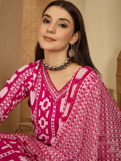 Women Printed Regular Mirror Work Kurta Set