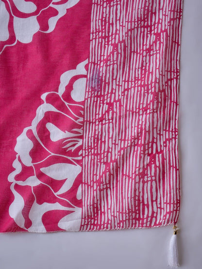 Ethnic Embroidered Kurta With Trousers & Tasseled Dupatta