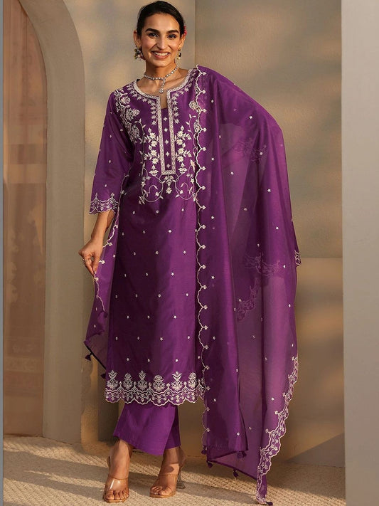 Women Ethnic Motifs Embroidered Regular Thread Work Kurta with Trousers & With Dupatta