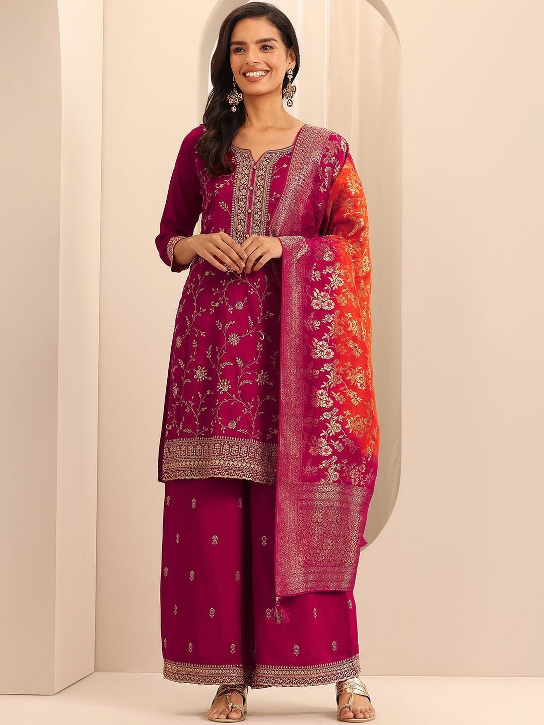 Dhiyona LL Ethnic Motifs Embroidered Straight Thread Work Kurta With Palazzos & Dupatta