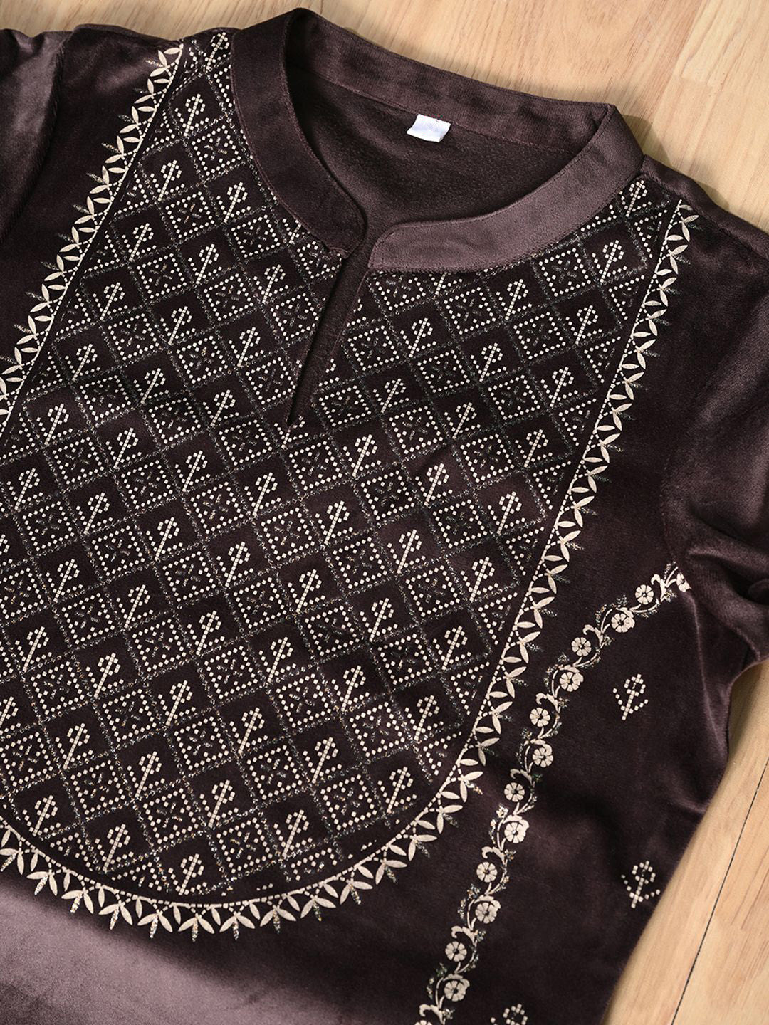 Ethnic Motifs Winter Velvet Straight Kurta & Trouser With Dupatta