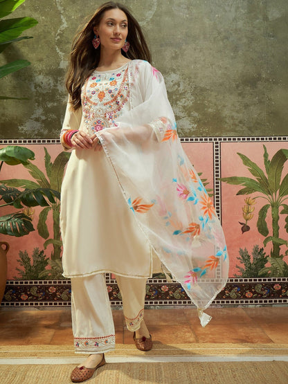 Embroidered Round Neck Kurta & Trousers With Dupatta