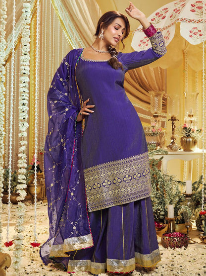 Dhiyona IN Women Floral Embroidered Regular Kurta with Palazzos & With Dupatta