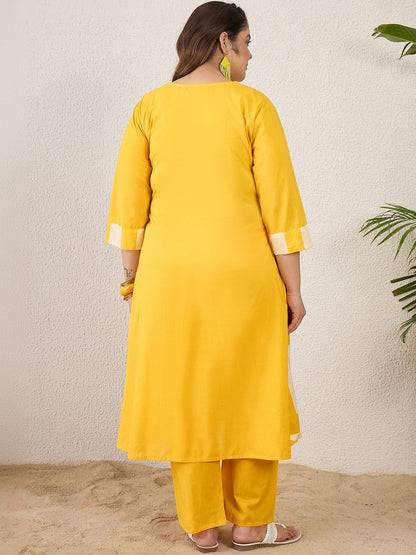 Plus Size Yellow Printed A-Line Kurta Trousers Set
