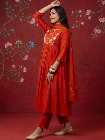 Women Ethnic Motifs Embroidered Regular Mirror Work Pure Silk Kurta with Trousers & With Dupatta