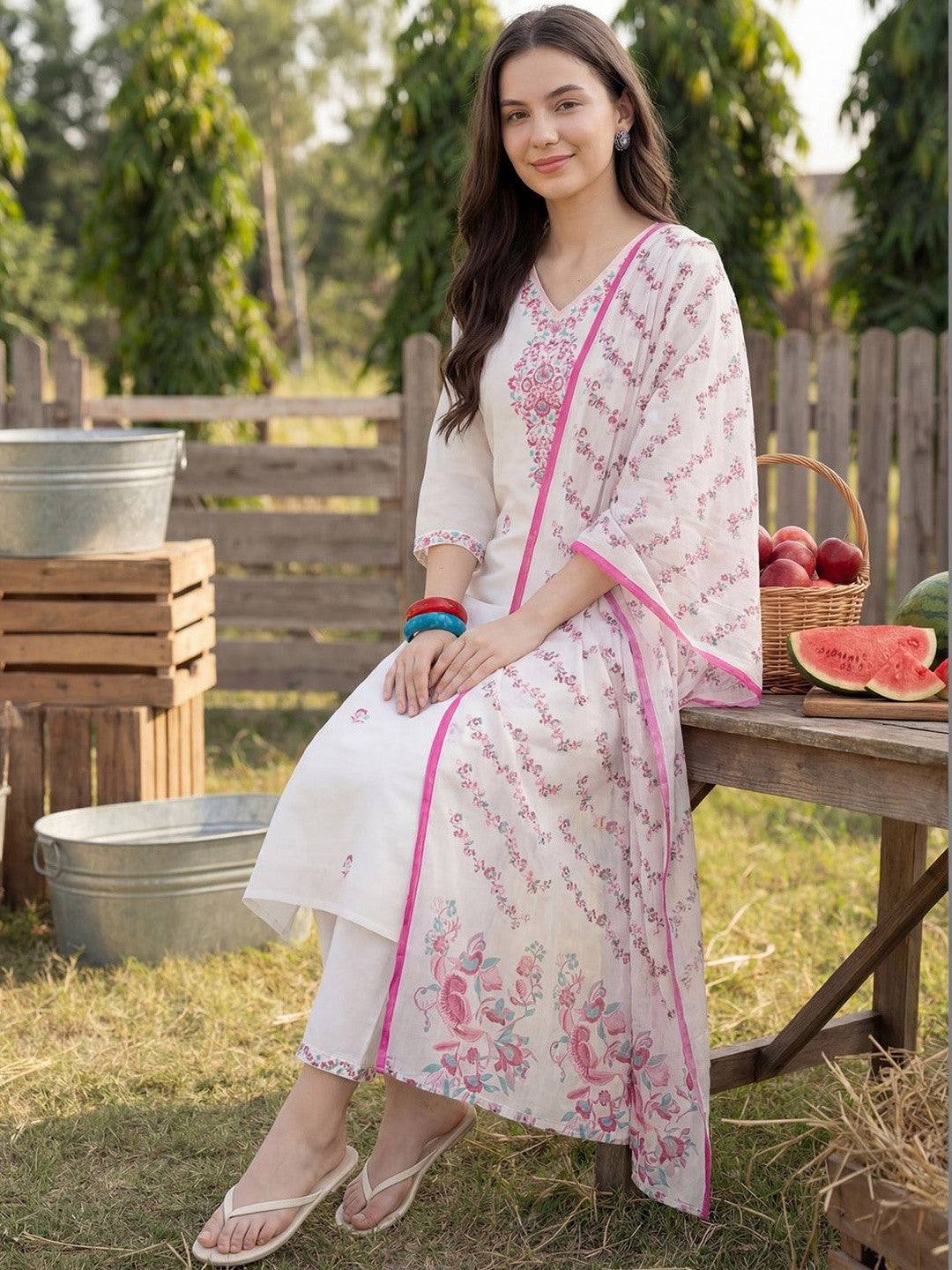 Women Floral Embroidered Regular Thread Work Pure Cotton Kurta with Trousers & With Dupatta