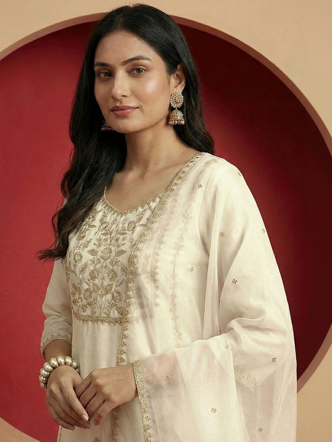Dhiyona CH Women Ethnic Motifs Embroidered Regular Thread Work Kurta with Trousers & With Dupatta