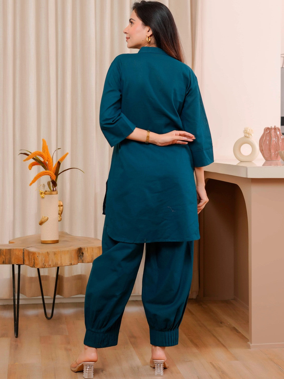 Women Regular Pure Cotton Kurta with Patiala