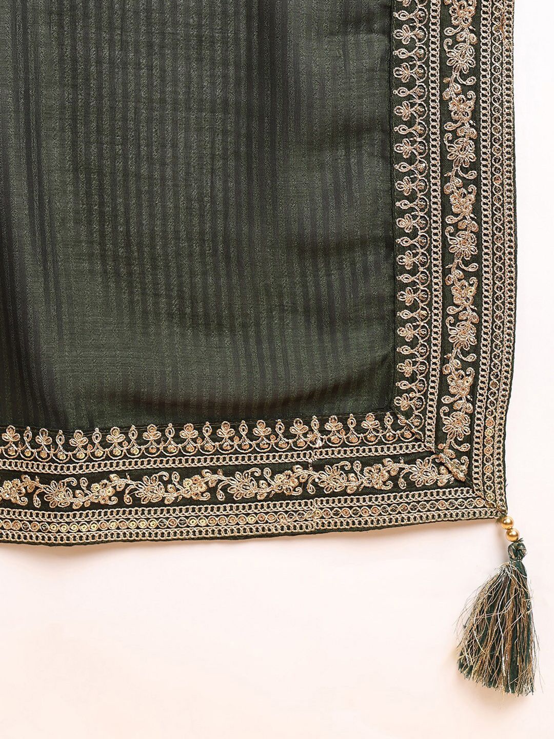 Dhiyona KL Floral Embroidered Thread Work Kurta with Palazzos & Dupatta