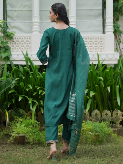 Women's Green Embroidered Straight Kurta Trousers With Dupatta set